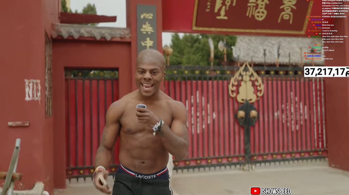 光頭造型！Speed中國行來到鄭州少林寺，上香拜佛學(xué)功夫