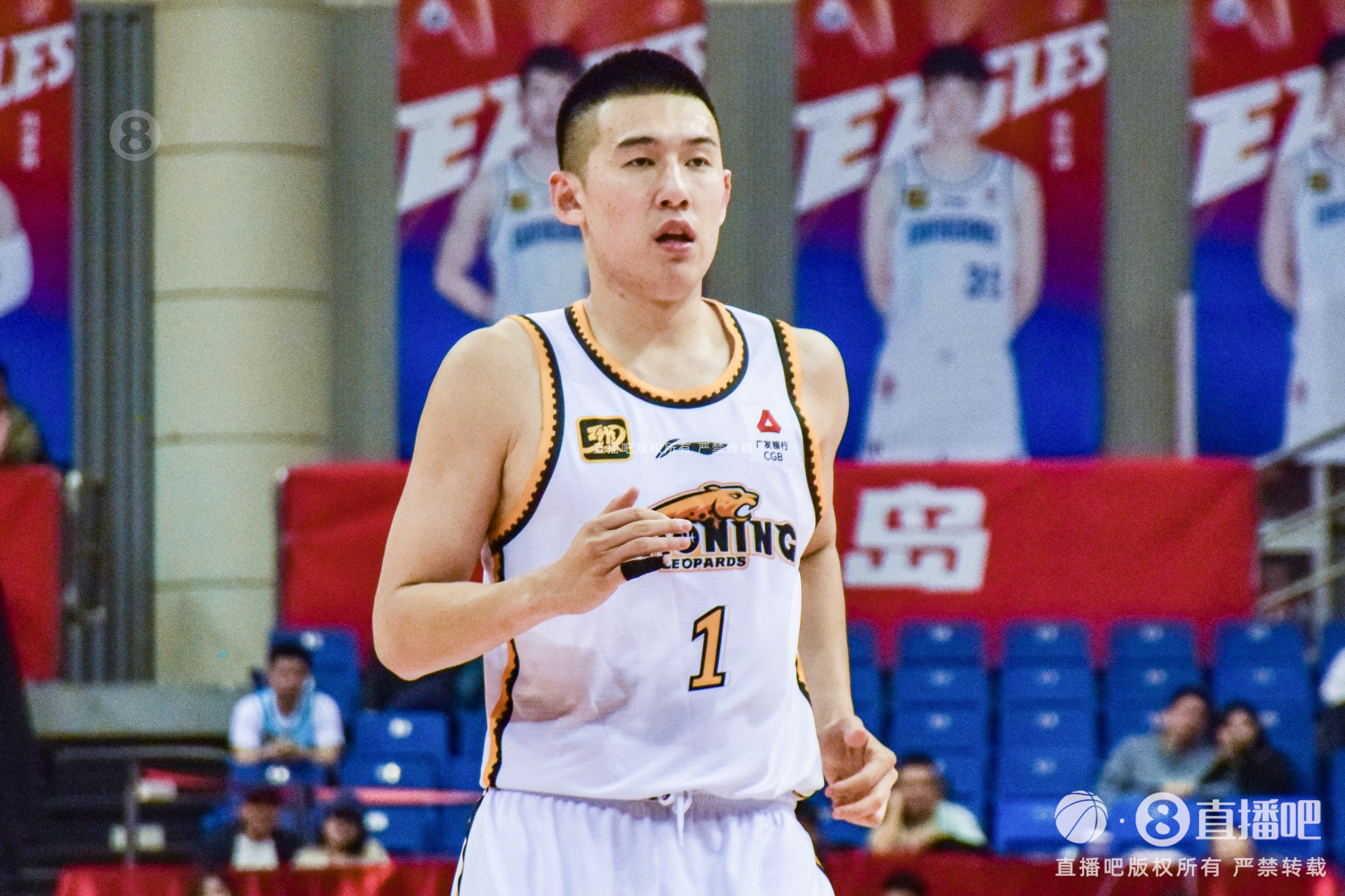 板凳匪徒！付豪替補5分鐘3中3拿到7分 正負值+15